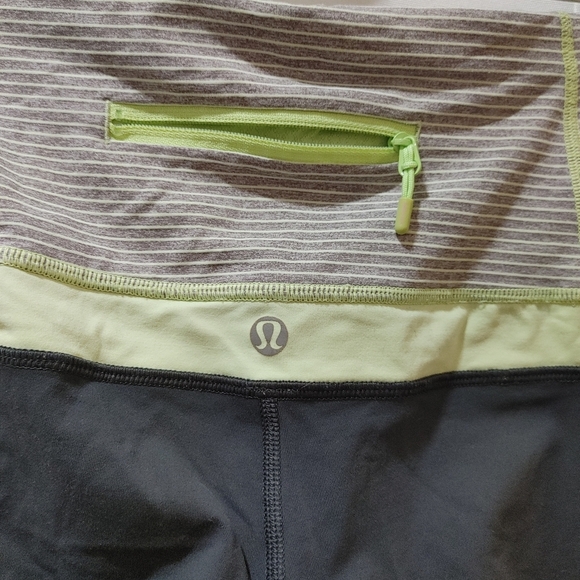 Lululemon‎ Leggings Size 6 Full Length Ruched Legs Yellow Green Accents Stripes - Picture 4 of 7